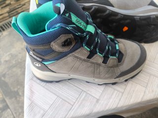 Botas de montaña Quechua MH900 sin estrenar
