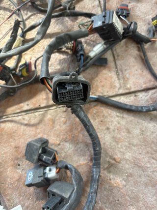 Instalación eléctrica APRILIA ARRECIFE 500