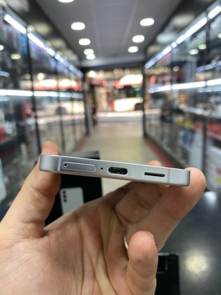 Samsung Galaxy S24 128GB Gris