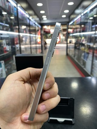 Samsung Galaxy S24 128GB Gris