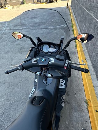 BMW C650 Sport Maxi Scooter Negra