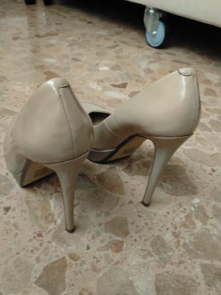Zapatos de tacón ALDO beige