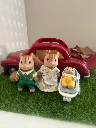 Coche rojo y carrito Sylvanian Families