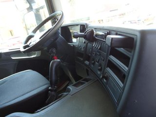 Scania P 380-CAMIONES GANADEROS