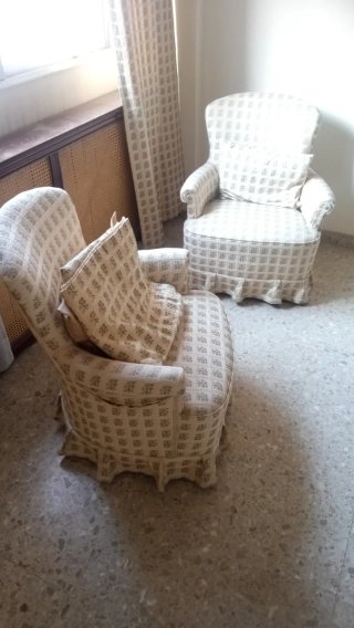 2 Descalzadoras y Cortina Estampada