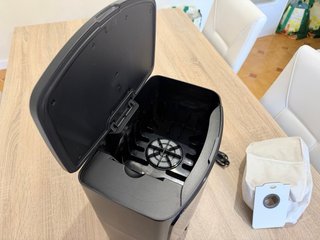 Base autovacio Cecotec Conga 8290