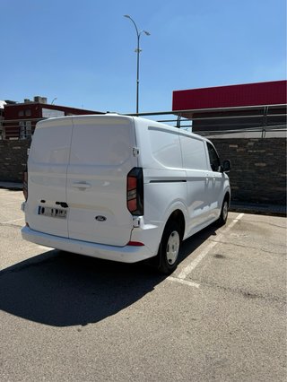 Ford Transit Custom 2025