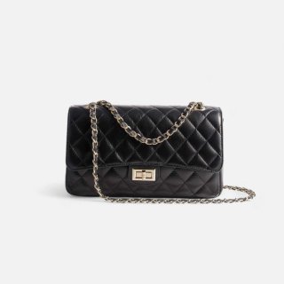 Bolso negro acolchado juvenil
