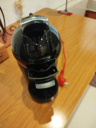 Cafetera Nespresso Negra