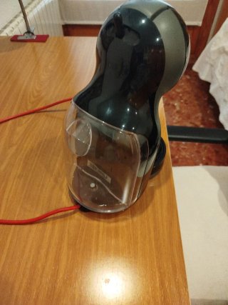 Cafetera Nespresso Negra