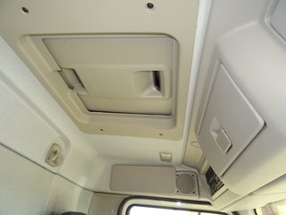 Volvo FL 260-CAMIONES CISTERNAS