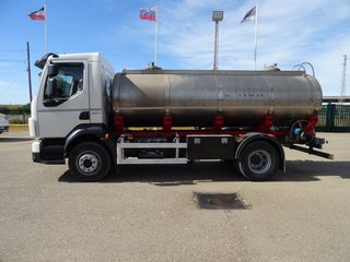 Volvo FL 260-CAMIONES CISTERNAS