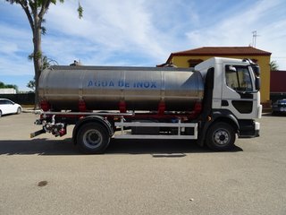 Volvo FL 260-CAMIONES CISTERNAS