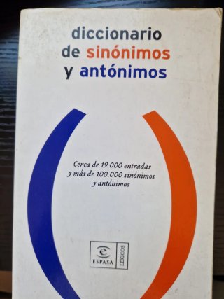 Diccionario de sinónimos y antónimos