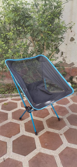 Silla Camping Niño Azul y Negra