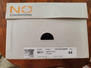 Scarpe uomo NO CONVENTIONAL blu