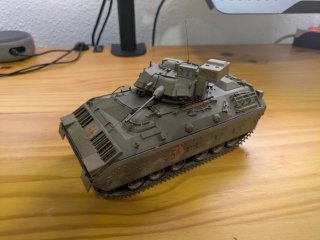 Maqueta M2 Bradley 1/35 Montada
