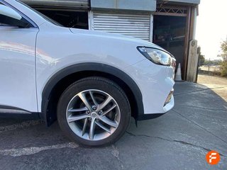 MG HS 1.5T-GDI PHEV Luxury