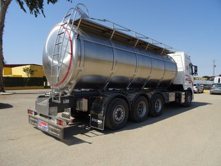 Volvo FH 440-CAMIONES CISTERNAS
