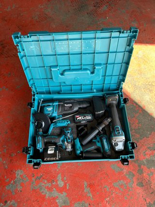 Kit Herramientas Makita