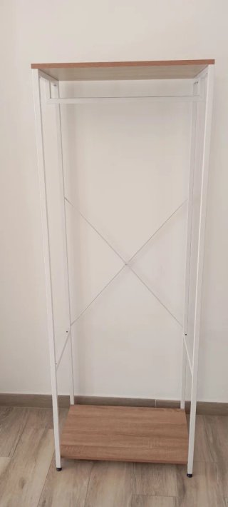 Estantería Metálica y Madera
