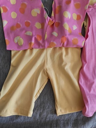 Conjunto 2 camisetas y 2 mayas Mickey