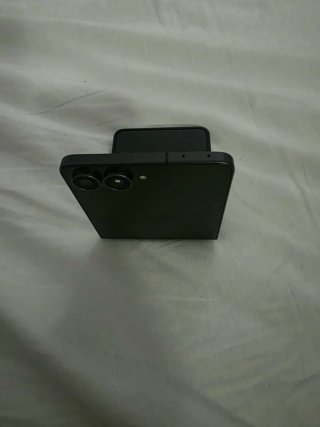 Samsung Galaxy Z Flip 8 5G Nero Nuovo