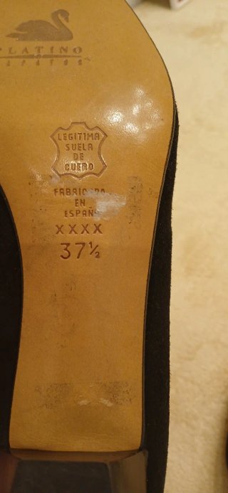 Zapatos de tacón negros para mujer