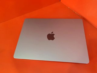 MacBook Air 13 M2 2022 16+512GB