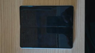Samsung Galaxy Z Fold 3 5G en su caja original