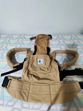 Mochila Portabebés Ergobaby Color Camel
