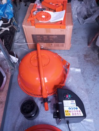 Hormigonera 70L Naranja