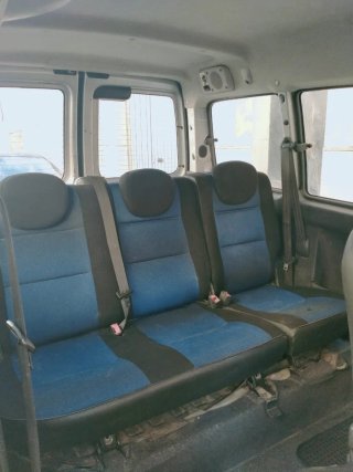 Peugeot parnet 2005