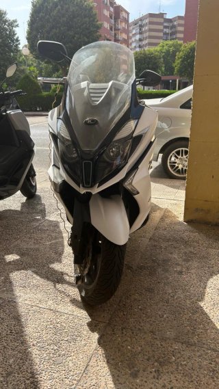 Kymco Super Dink 125 Maxi Scooter
