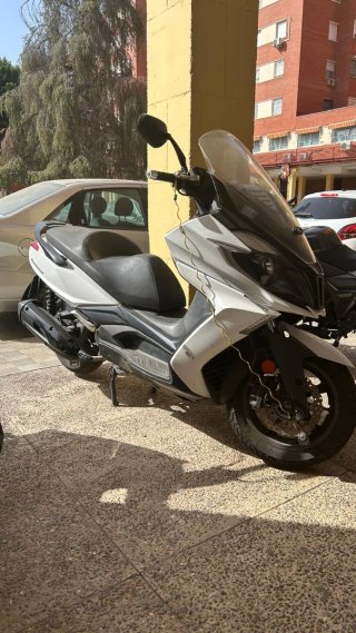 Kymco Super Dink 125 Maxi Scooter