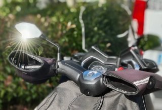 Manoplas Tucanourbano R369X. XMAX 300 2019 y otras