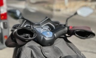 Manoplas Tucanourbano R369X. XMAX 300 2019 y otras