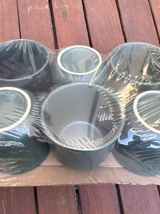 Juego de 6 tazas y platos de cerámica