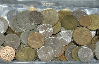 400 gramos Monedas de varios países