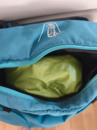 Mochila senderismo azul y negra forclax 40 air