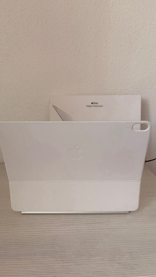 Magic Keyboard iPad Air 13 blanco
