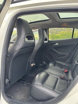 Mercedes-Benz GLA 220d 2016