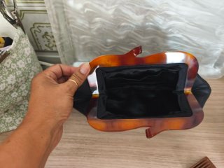 Bolsos de fiesta negro rojo satén y dorado