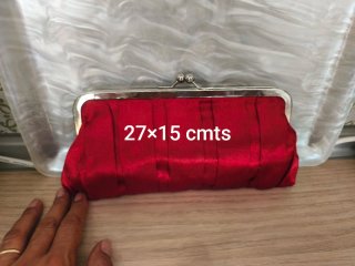Bolsos de fiesta negro rojo satén y dorado