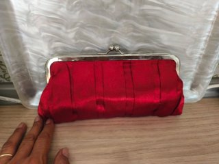 Bolsos de fiesta negro rojo satén y dorado