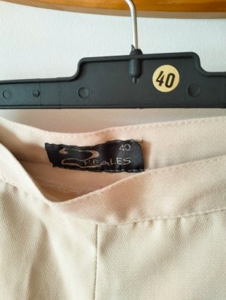 Pantalón crema talla 38