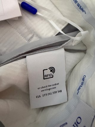 Pantalón Off-White Corporate Tech Gris