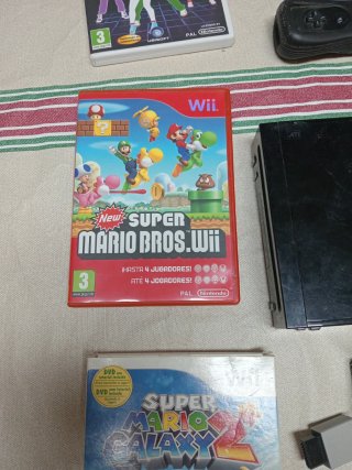 Pack Wii + Mando Extra + 3 Juegos