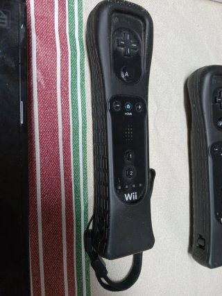 Pack Wii + Mando Extra + 3 Juegos