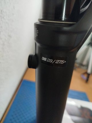 Horquilla Fox 38 Grip Performance Negra